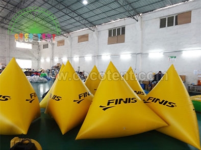 Inflatable Triangle Pyramid Buoys for ocean park Floating Barriers Bouy