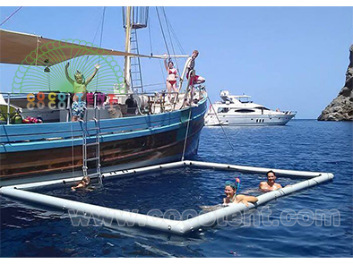 Water Floating Yacht Jellyfish Swimming Pool